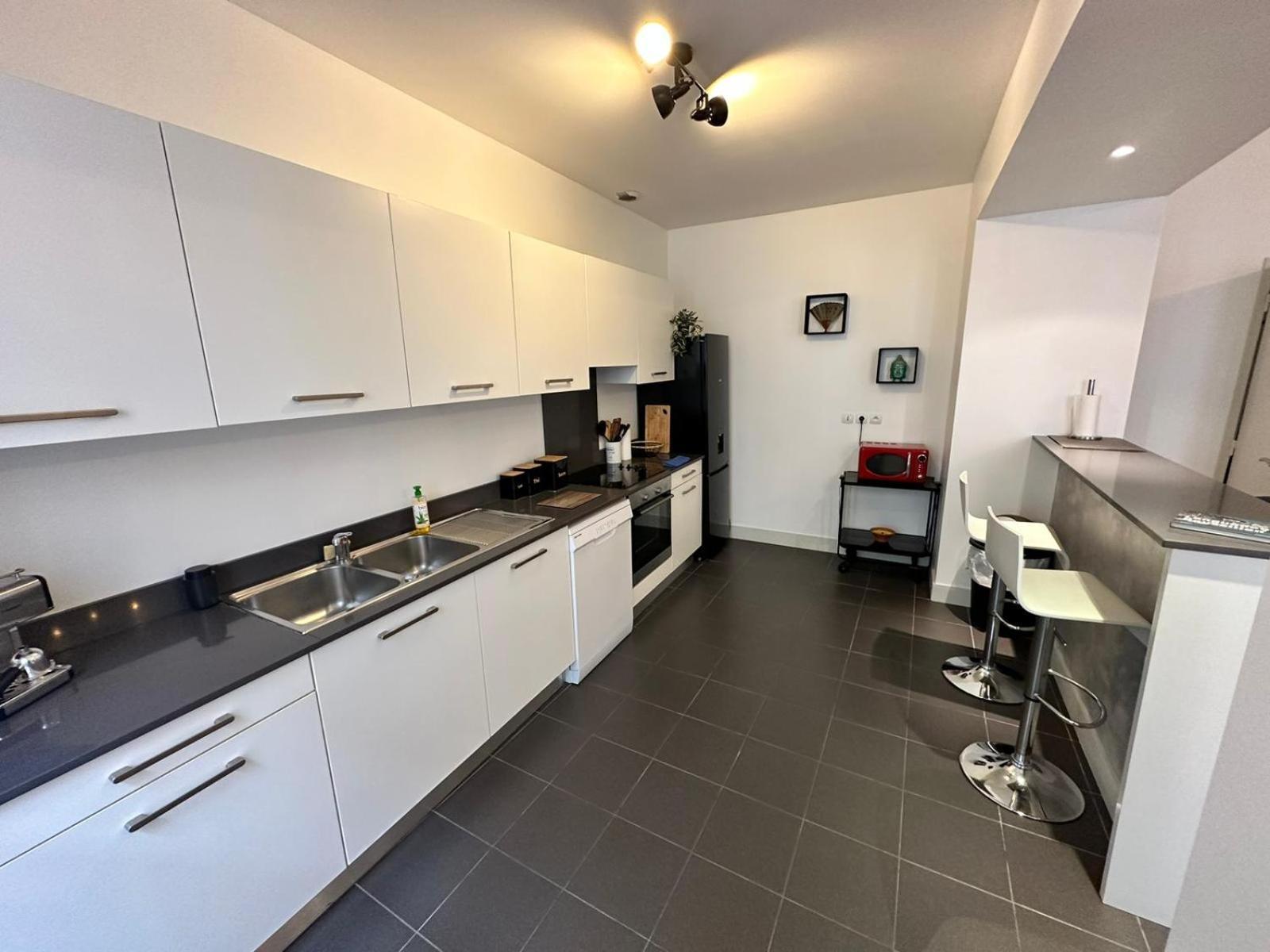 Spacieux Appartement 2 Chambres Plein Coeur De Perpignan Exteriör bild